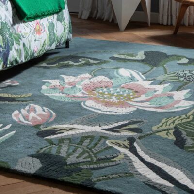 Home 7e3482c92f07cdae826b9159e431e344960897cc ww waterlily midnight pond 038608 sfeer a liggend